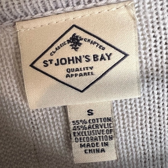 B13.21 St. John's Bay Women's Long Sleeve Floral Embroidered Sweater Grey Small - Picture 4 of 6
